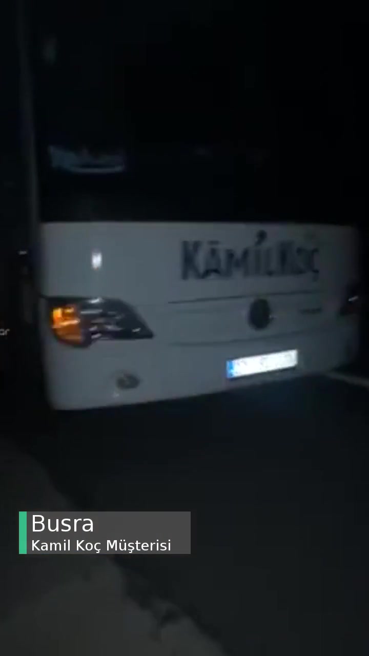 Kamil Koç Arıza Bildirim Otobüste Otobanda Bekliyor videonun kapak resmi