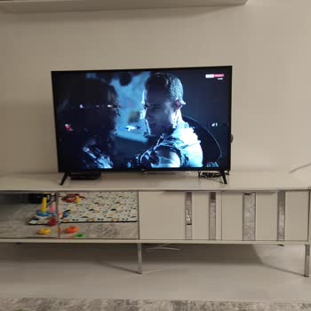 Spor Ve Film Kanallarında Sürekli Yayın Donması Ve Müşteri Hizmetlerine Ulaşılamaması