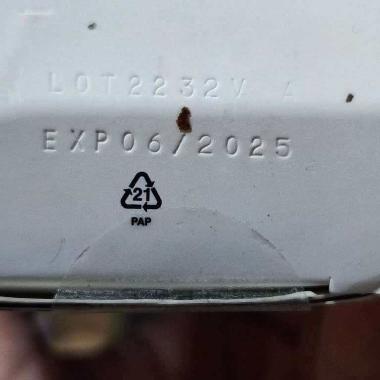 Migros Sanal Market'ten Tarihi Geçmiş Kozmetik Ürün Satışı Mağduriyeti