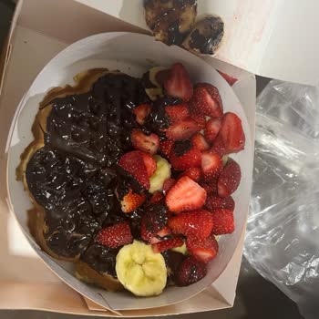 Waffle Siparişimde Çikolata Yerine Sos Kullanıldı Ve Ürün Dağılmış Halde Teslim Edildi