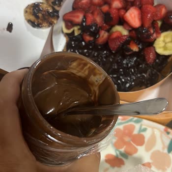 Waffle Siparişimde Çikolata Yerine Sos Kullanıldı Ve Ürün Dağılmış Halde Teslim Edildi