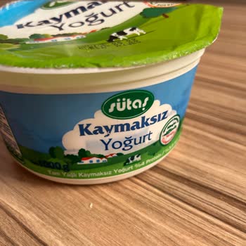 Yoğurt Kabında Erimiş Plastik Ve Başka Bir Kabın Çıkması Sağlık Riski Yarattı