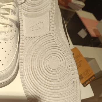 Boyner’den Satın Alınan Ayakkabıda Teşhir Ürünü Sorunu Ve Yetersiz Müşteri İlgisi