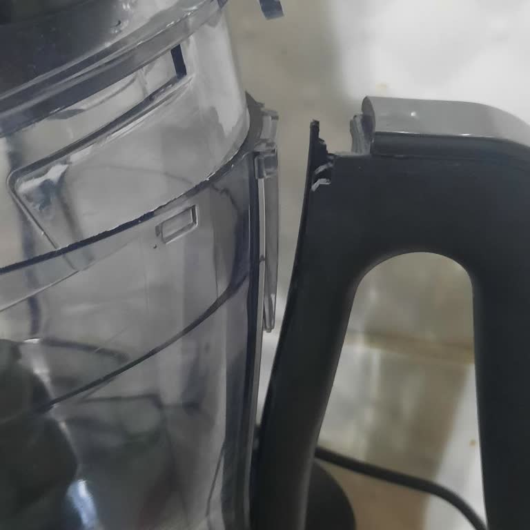 Garanti Kapsamındaki Mastermaid Ürünümün Kırılan Parçası İçin Çözüm Bekliyorum