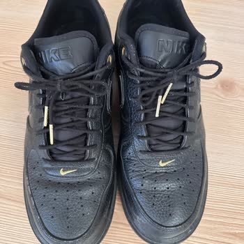 Yüksek Fiyatlı Nike Ayakkabıda Erken Deformasyon Ve Olumsuz İnceleme Sonucu