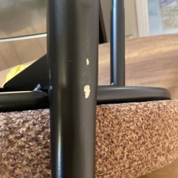 Çizik Ve Hatalı Yemek Masası Teslimatı Sonrası Çözümsüzlük Yaşadım