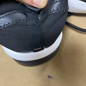 Adidas Terrex Ayakkabıda Açılma Ve Mağaza İlgisizliği