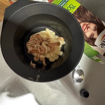 Aldığım Saç Boyası Bozuk Çıktı, Ücret İadesi Veya Değişim İstiyorum