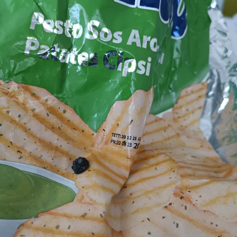 Aldığım Cipsin İçinden Taş Çıktı, Müşteri Hizmetlerinden Dönüş Alamadım