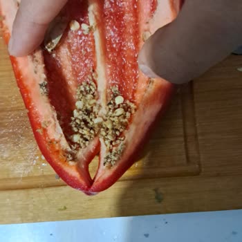 Migros Sanal Market’ten Aldığım Sebzelerde Böcek Ve Hijyen Sorunu