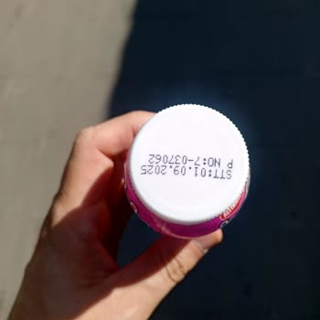 Altınkılıç Çilekli Kefirden Sonra Ciddi Mide Bulantısı Ve Kusma Yaşadım