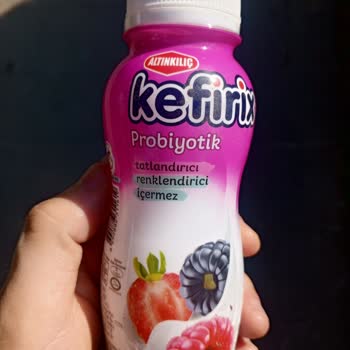Altınkılıç Çilekli Kefirden Sonra Ciddi Mide Bulantısı Ve Kusma Yaşadım