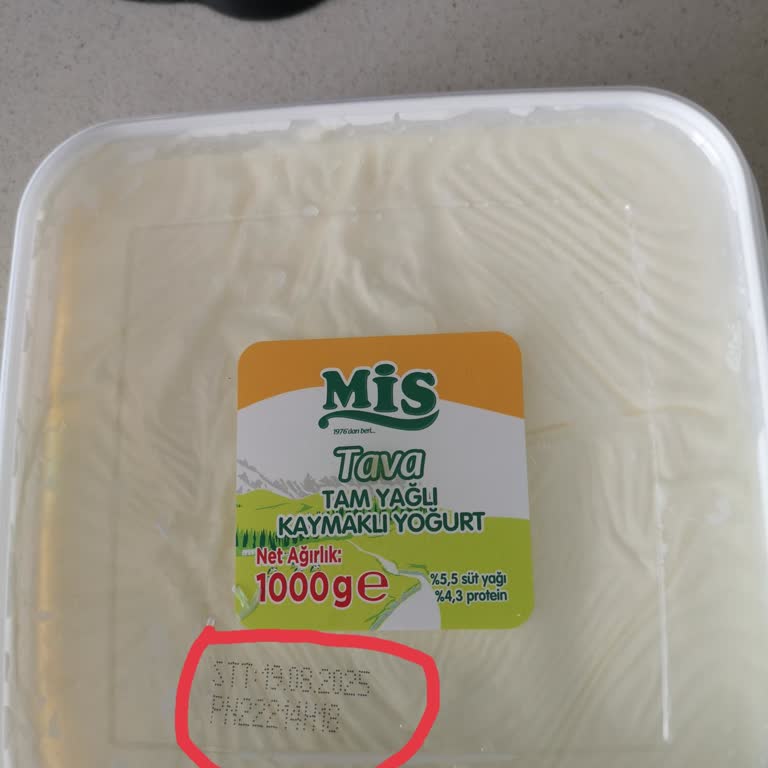 Taze Ürün Beklerken Son Kullanma Tarihi Yakın Yoğurt Gönderildi