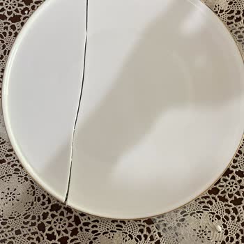 Eksik Ve Hasarlı Yemek Takımı Teslimatı, Yetersiz Müşteri Hizmeti