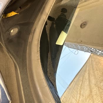 BMW'de Premium Beklentiyi Sarsan Ön Cam Fitili Sorunu