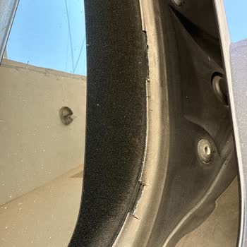 BMW'de Premium Beklentiyi Sarsan Ön Cam Fitili Sorunu