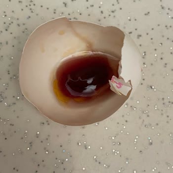 Yumurtada Hijyen Ve Güvenlik Skandalı: Açıklama Ve İade Talebim Var