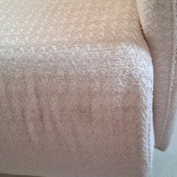 Mağazada Beğendiğim Koltuk Takımı Yerine Kalitesiz Ve Kusurlu Ürün Teslim Edildi, İade Veya Değişim Talebim Cevapsız Kaldı