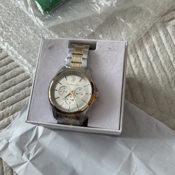 Siparişimde Hediye Paketi Ve Not Eksik, Kutu Da Kirli Geldi