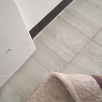 Yeni Alınan Çamaşır Makinesi Su Taşırdı, Satıcı Ve Servise Ulaşılamıyor