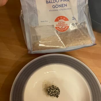 Açılmamış Pirinç Paketinde Küf Oluştu, Mağduriyetimin Giderilmesini İstiyorum