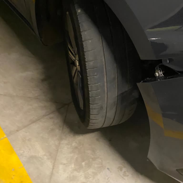 Garenta Klimasız Ve Hasarlı Araçla Uzun Yol Mağduriyeti, Müşteri Hizmetleri Çözüm Sunmadı