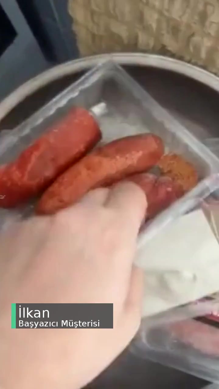 Başyazıcı Sucuk Değil Harabe Resmen! videonun kapak resmi