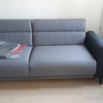 Yanlış Renk Ve Kumaşla Gelen Koltuk İçin Aylardır Çözüm Bekliyoruz