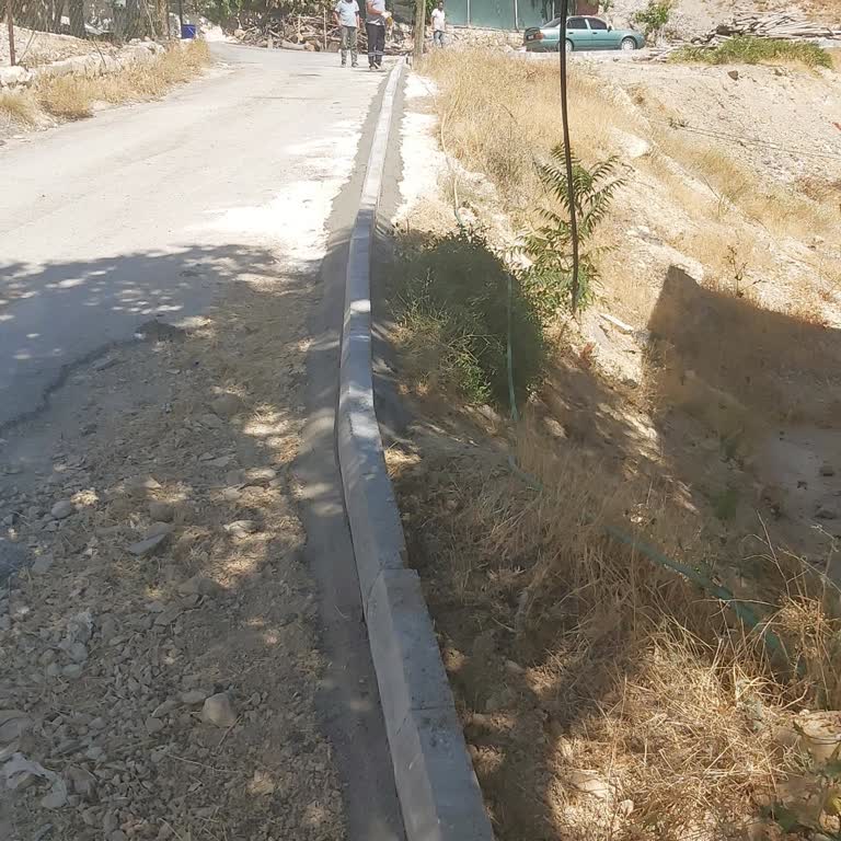 Kırılan Telekom Direği Nedeniyle 15 Gündür İnternetsiz Kaldık, Mağduriyetimiz Giderilmiyor