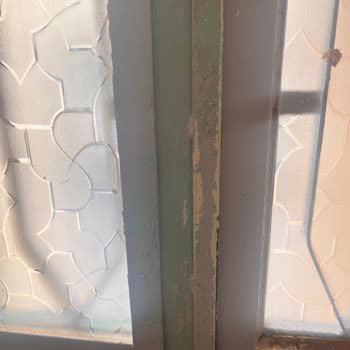 Glint Bitkisel Çözücü Kimyasal İçermediği Söylenen Ürün Yüzeylerde Ciddi Zarara Yol Açtı!