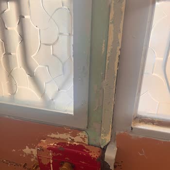 Glint Bitkisel Çözücü Kimyasal İçermediği Söylenen Ürün Yüzeylerde Ciddi Zarara Yol Açtı!