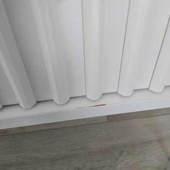 Hasarlı Ve Teşhir Ürünler Teslim Edildi, Para İadesi Yapılmıyor