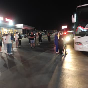 Varan Turizm İle Güvensiz Ve Konforsuz Yolculuk: Fren Arızası, Uzun Bekleme Ve İlgisiz Müşteri Hizmetleri