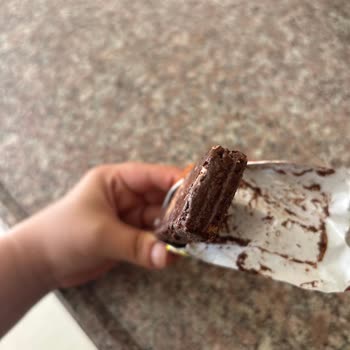 Son Kullanma Tarihi Geçmemiş Üründe Bozulma Ve Açıklama Talebi