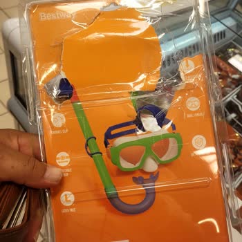 Migros Kullanılmış Deniz Gözlüğü Satışı Ve İade Reddi Mağduriyeti!