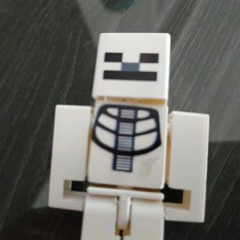 Aldığım Minecraft Oyuncağında Üretim Hataları Var