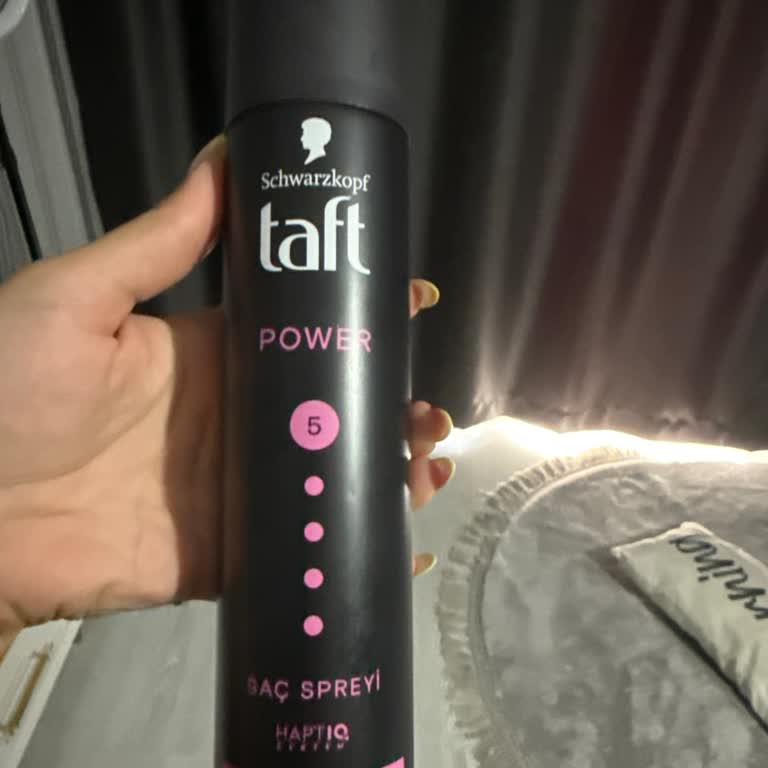 Taft Saç Spreyi Saçlarımda Zarar Ve Yanma Oluşturdu