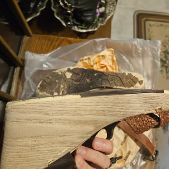 Kısa Sürede Deforme Olan Sandalet İçin Tamir Veya Değişim Talebi