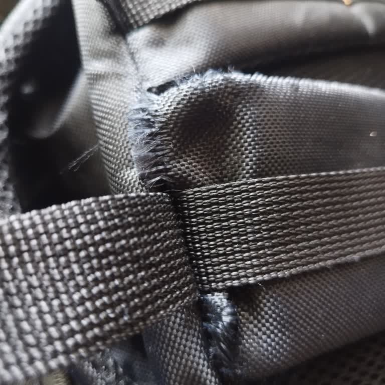 Boyner Aldığım Discovery Çanta Bir Yılda Kullanılamaz Hale Geldi!