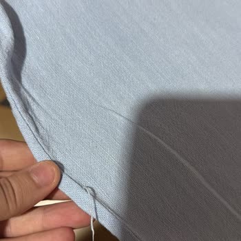 Yırtık Ürün Gönderip Sorumluluğu Üstlenmeyen Firma