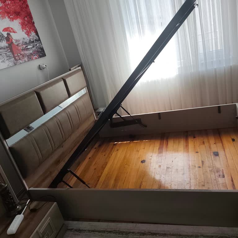 Bir Yıldır Teslim Edilmeyen Yatak Odası Takımı Eksik Parçaları Ve İlgisizlik