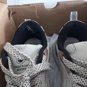 Kısa Sürede Deforme Olan Ayakkabı İçin Değişim Talebim Reddedildi: Müşteri Memnuniyeti Göz Ardı Ediliyor