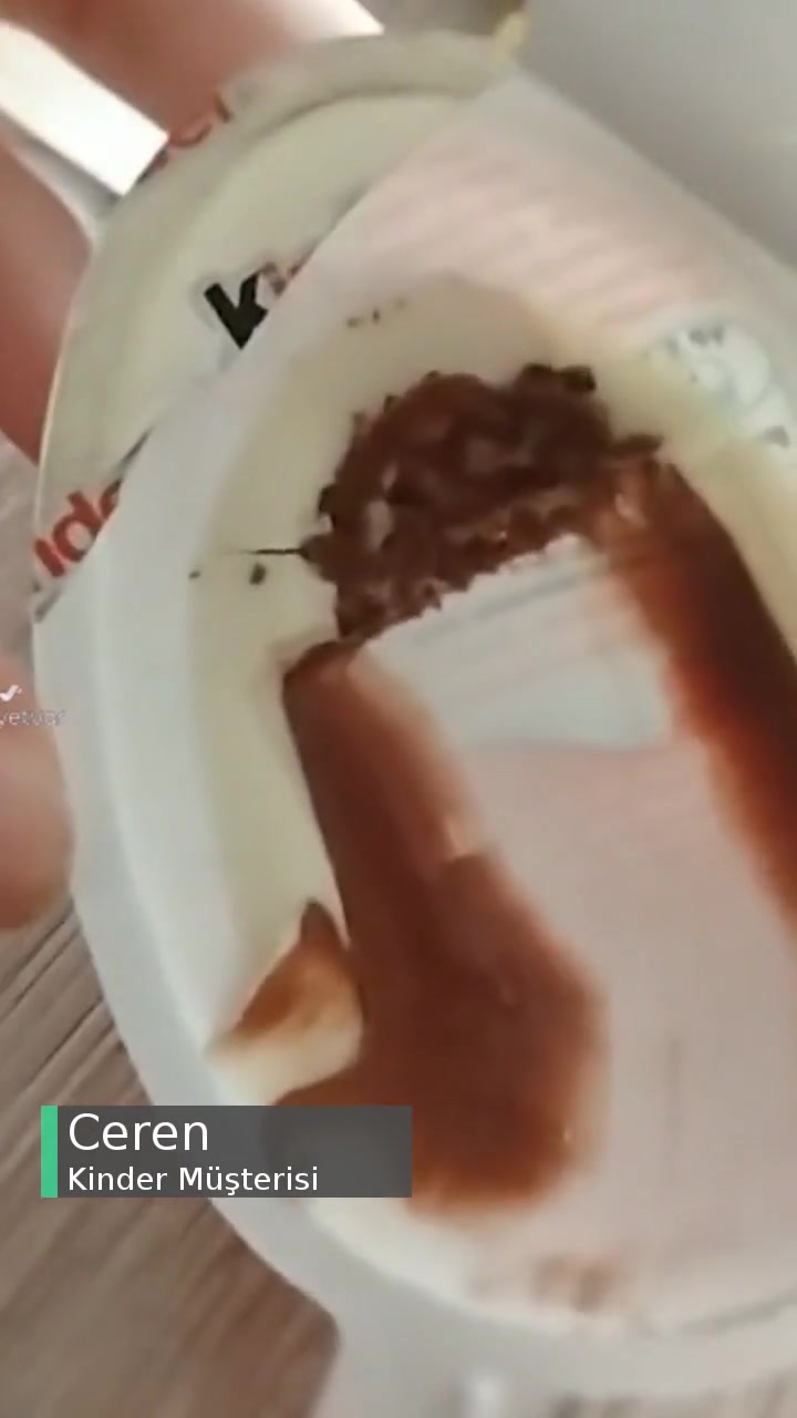 Kinder Çikolatasından Kıl Çıktı videonun kapak resmi