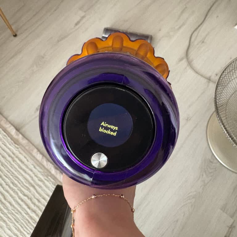 Dyson V15 Detect Absolute Fehlermeldungen und schlechte Saugleistung