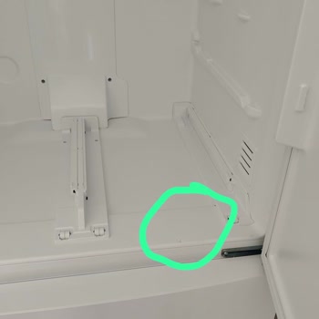 Teslim Edilen Yeni Buzdolabında Üretim Hatası Ve Geciken Servis Desteği