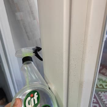 Cif Ultra Yağ Çözücü Pimapen Kapımda Kalıcı Leke Ve Deformasyona Yol Açtı