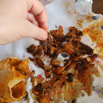 Donas Şubesinden Alınan Dürümlerde Bozuk Tavuk Ve Ulaşılmayan Müşteri Hizmetleri