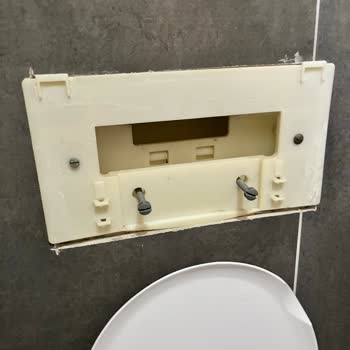ETS Tur'dan Kiralanan Villada Kötü Koşullar Ve Çözüm Eksikliği Nedeniyle Mağduriyet