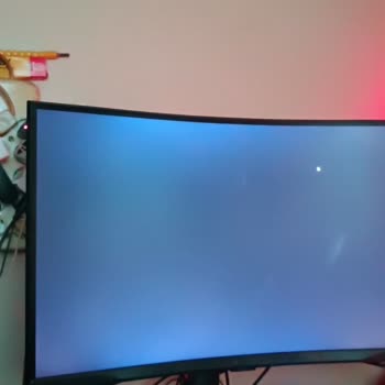 Garanti Kapsamındaki Monitörüm İçin Çözüm Bekliyorum