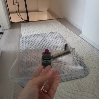 Şeffaf Kapak Yamulması Nedeniyle Temizlik Setini Kullanamıyorum